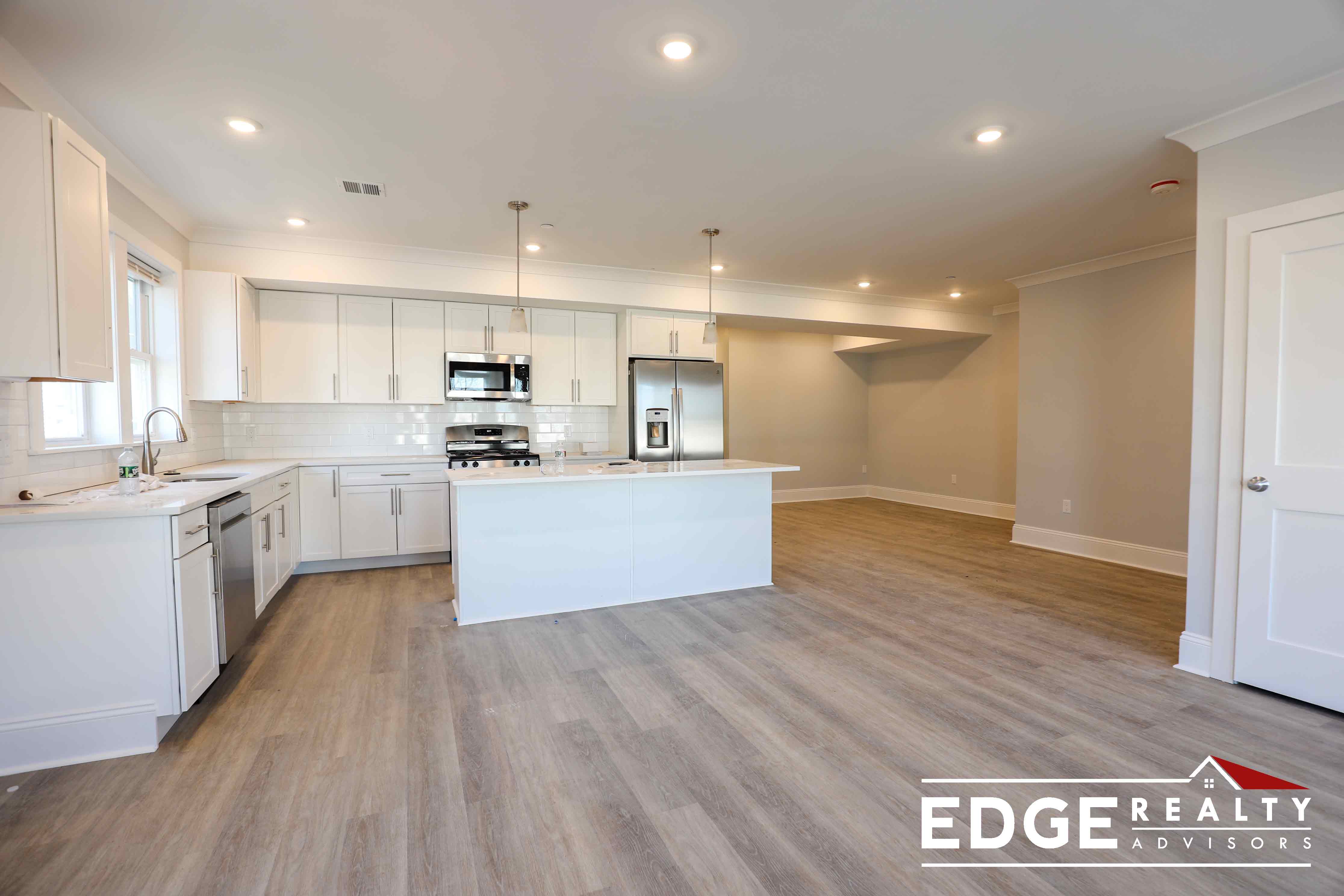 4 North Beacon St, Allston