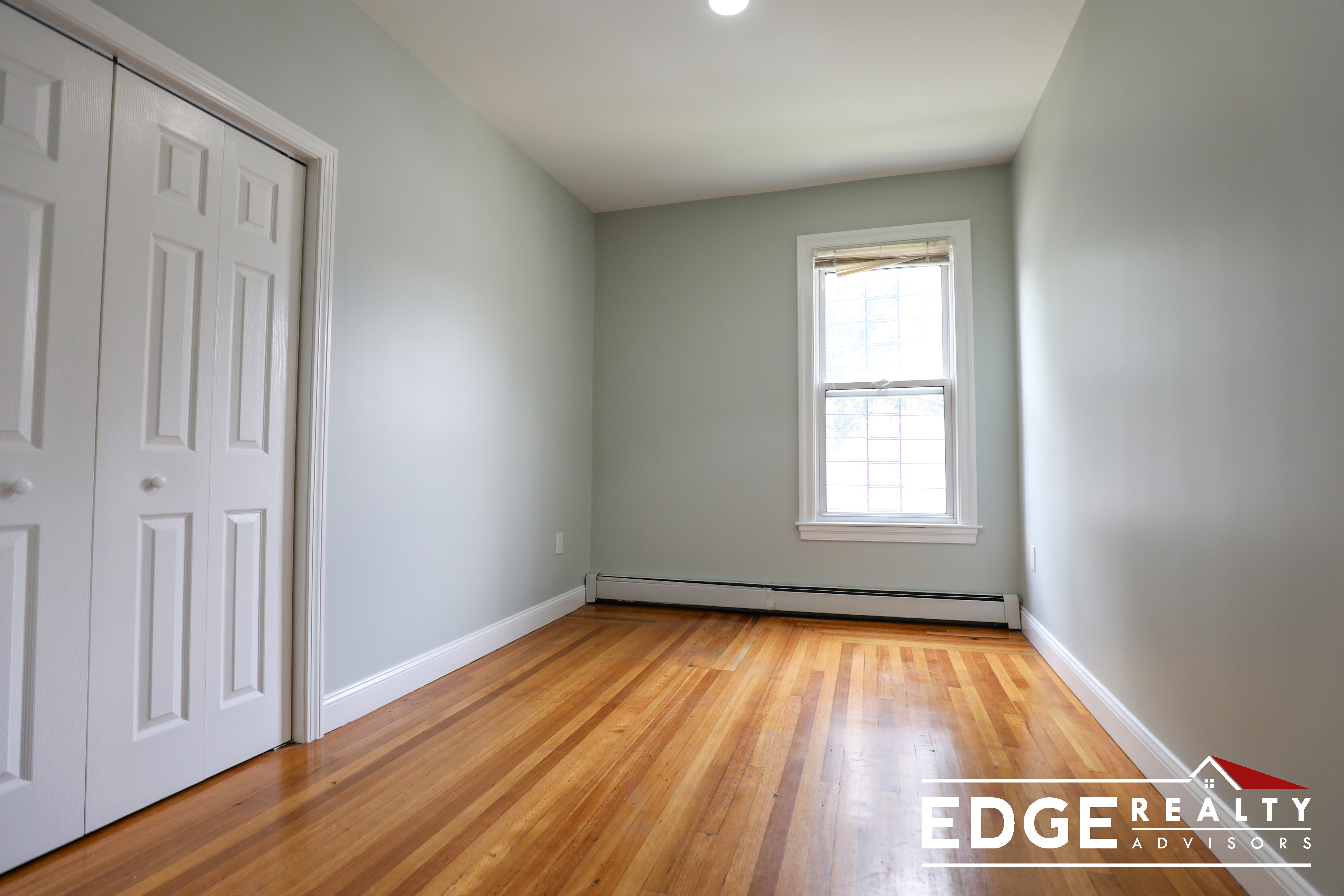 1526 Commonwealth Ave, Brighton