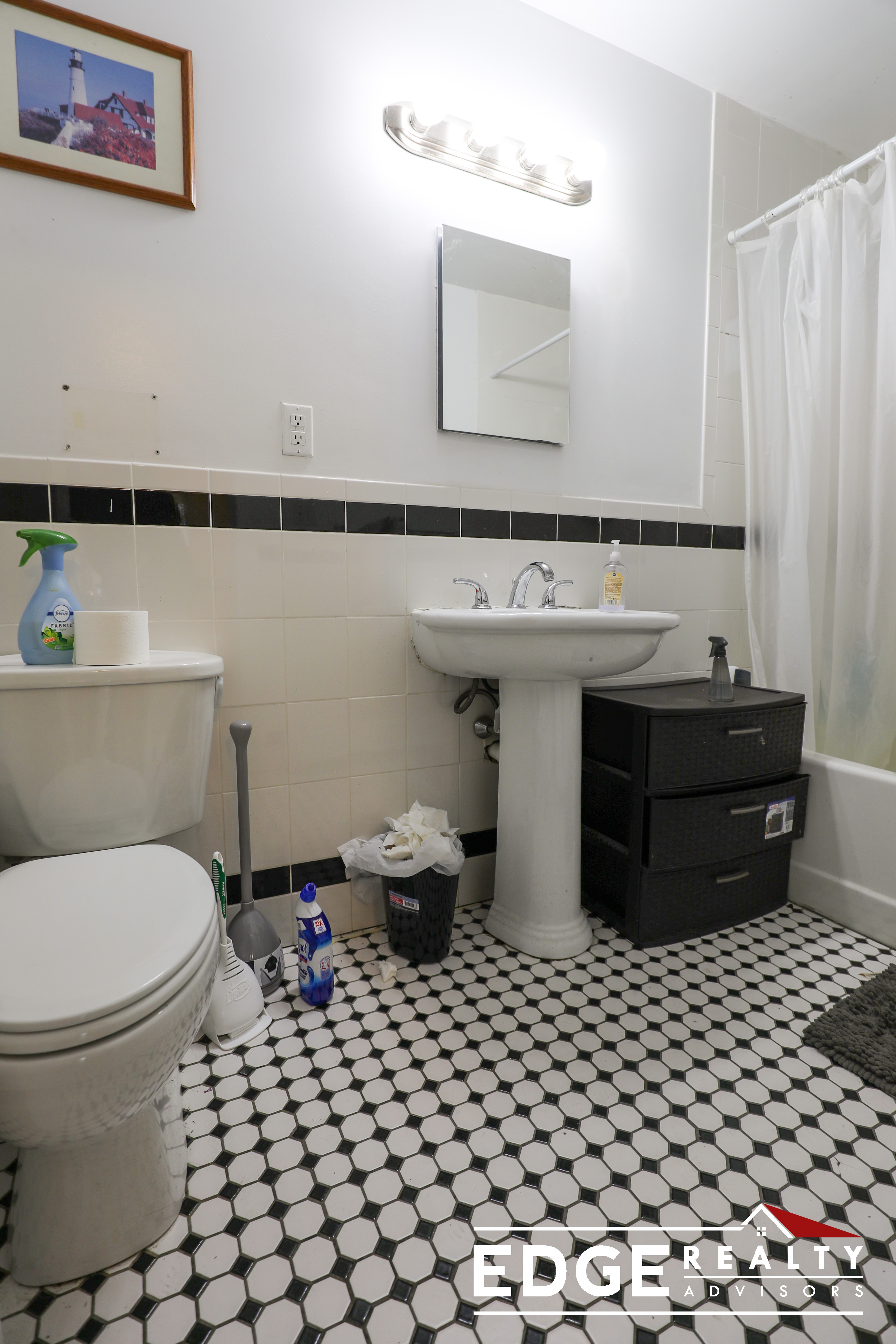 12 Wadsworth St, Allston