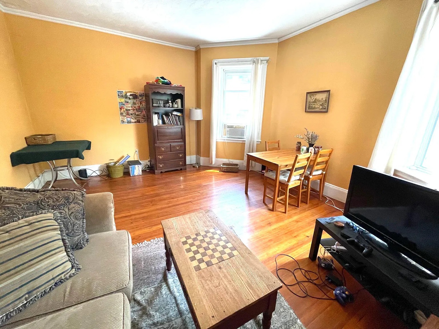 10 Browne St, Coolidge Corner