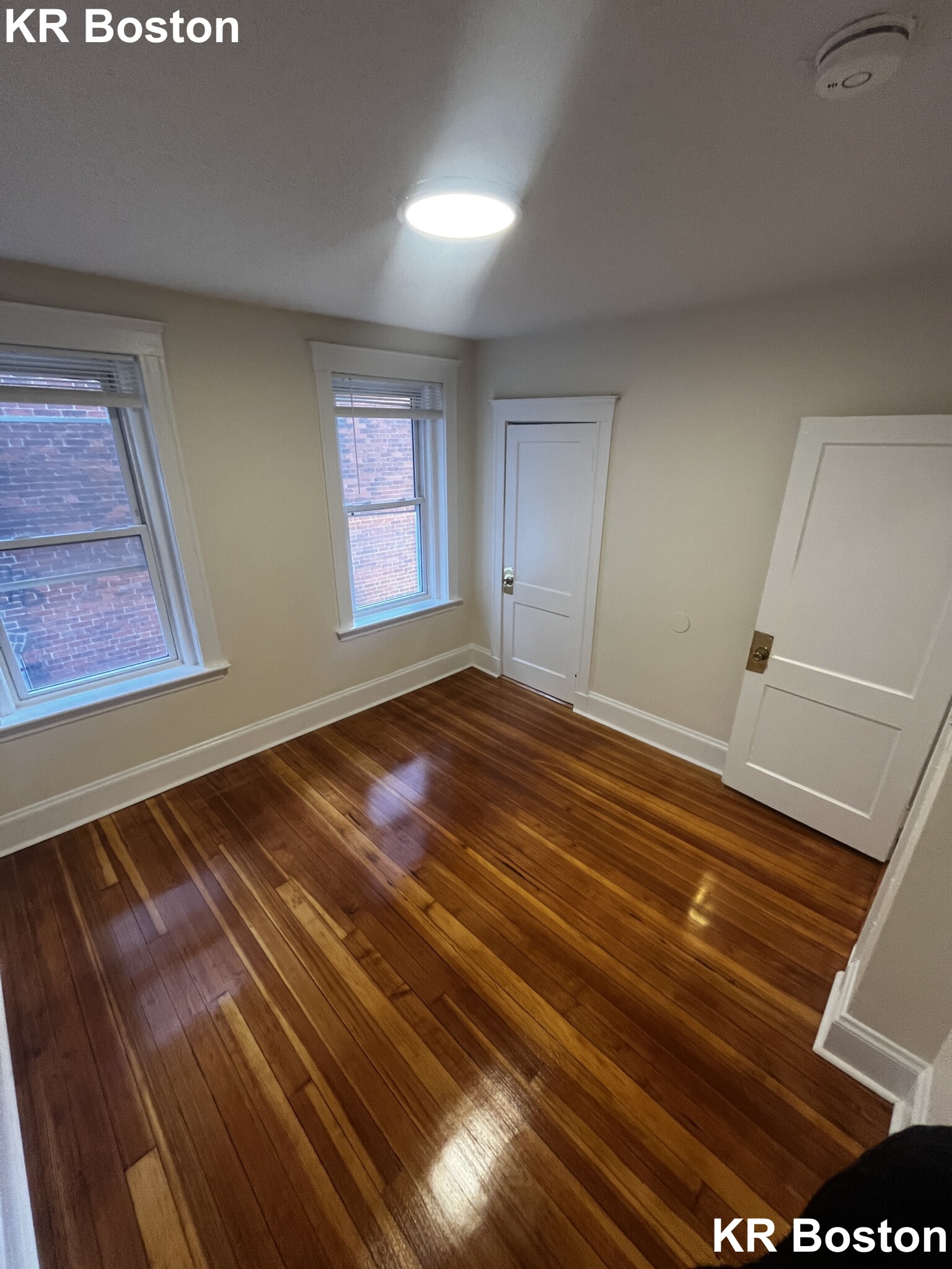 6 Barrows St, Allston