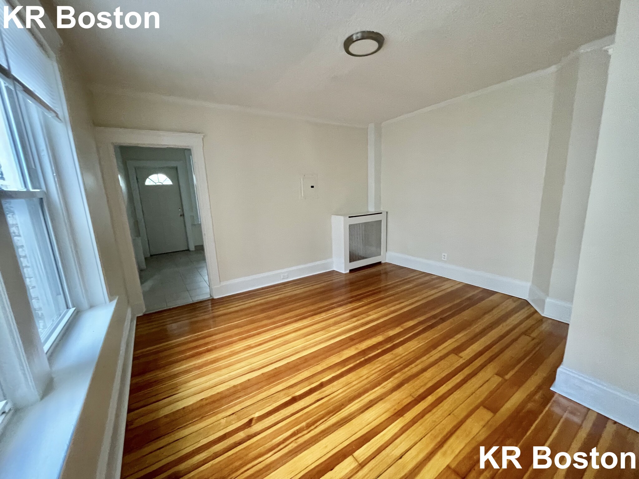 6 Barrows St, Allston