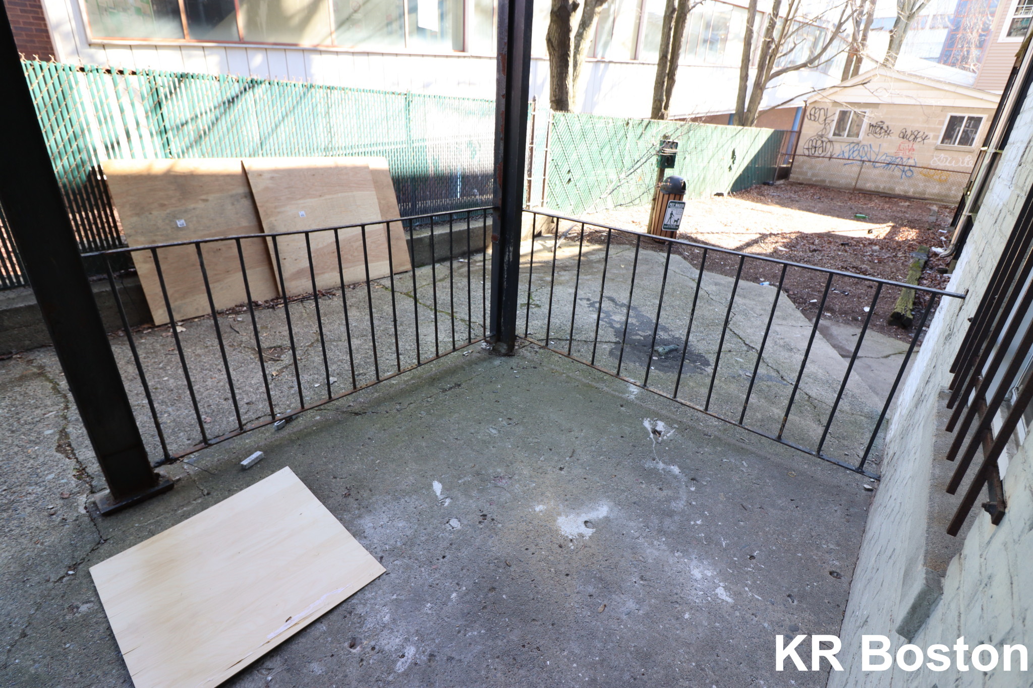 6 Barrows St, Allston