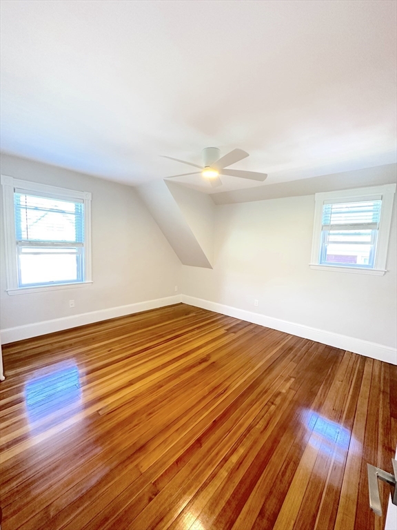 6 Barstow St, Oak Square