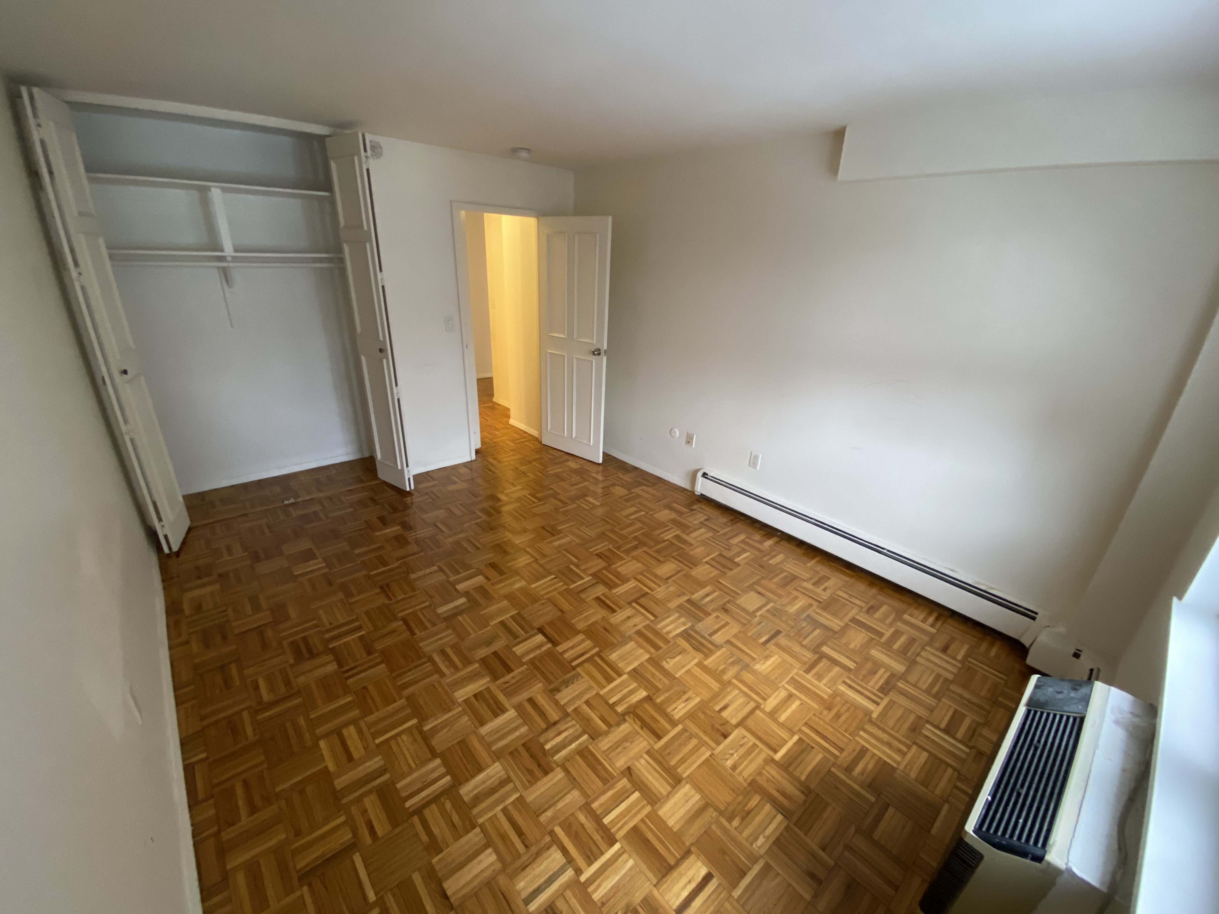 175 Freeman St, Longwood