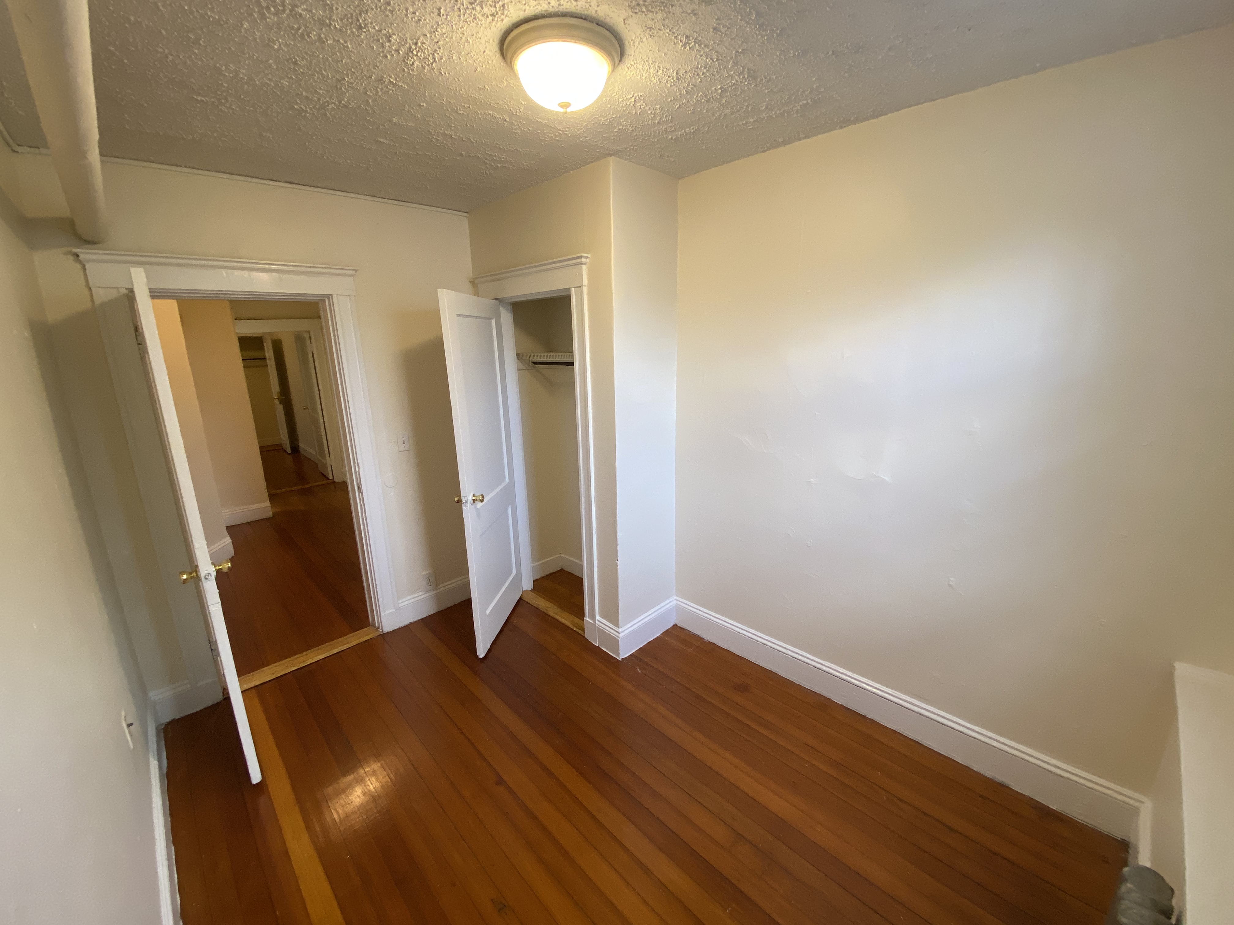 524 Cambridge St, Allston