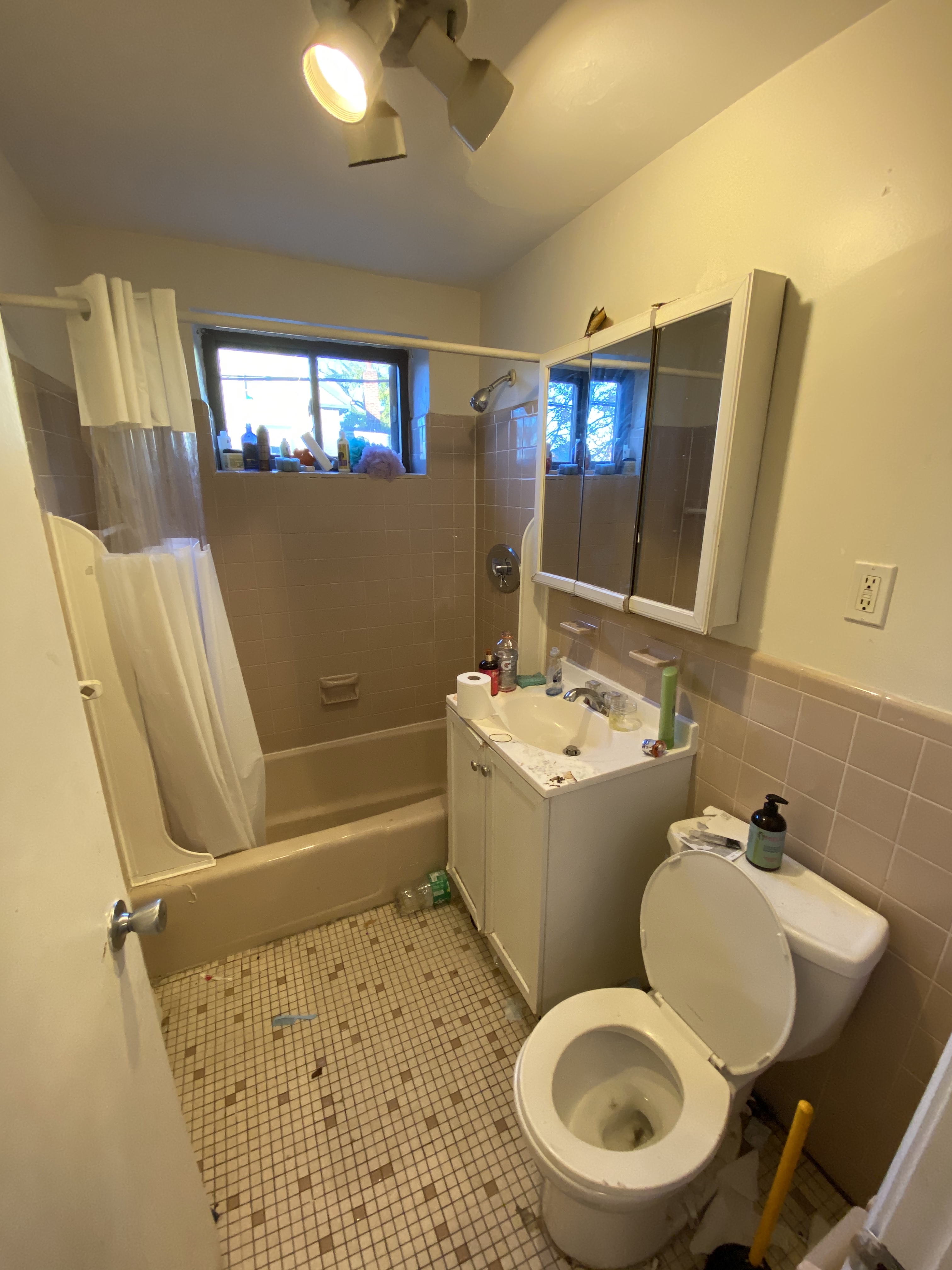 26 Allston St, Allston