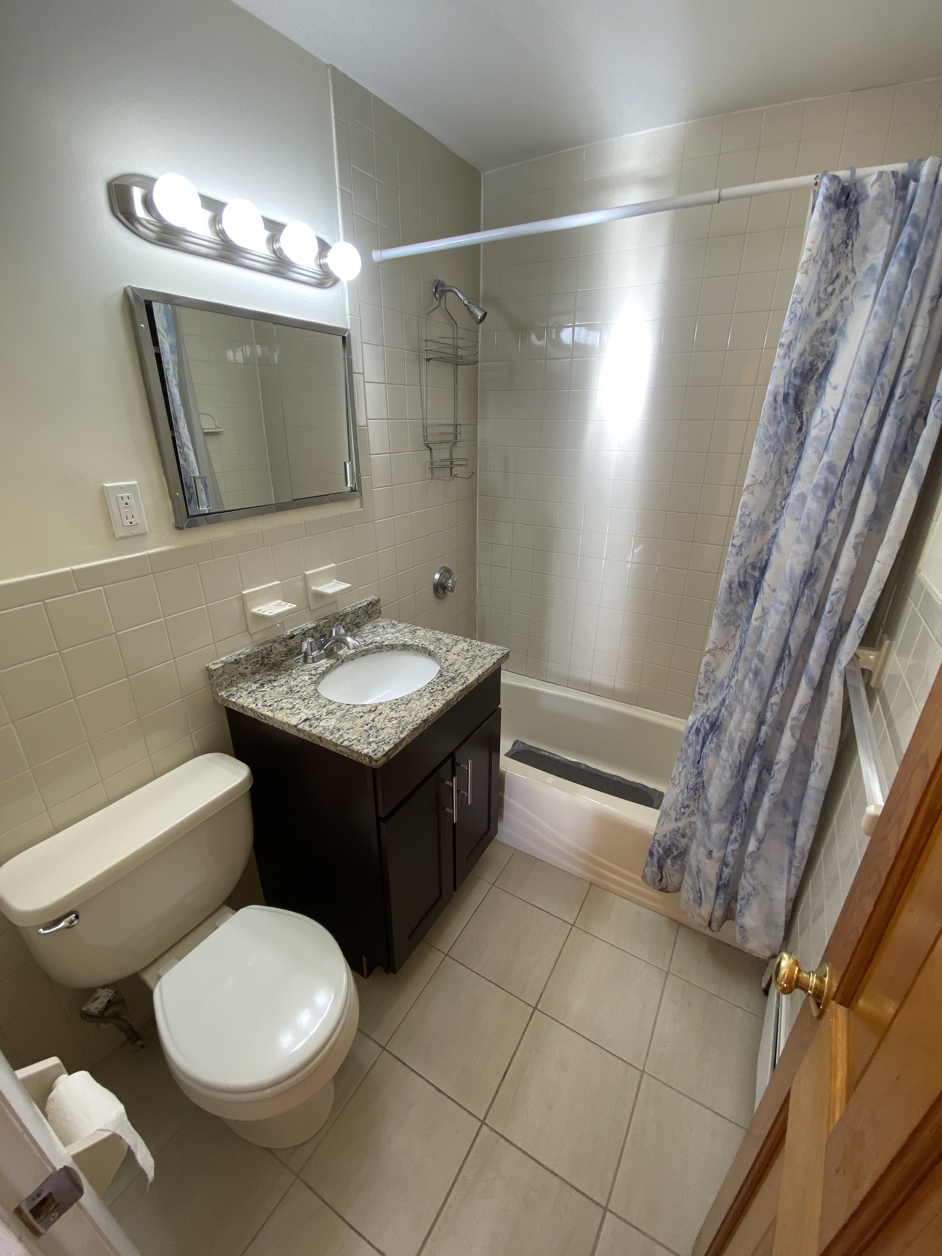 280 Grove St, Auburndale