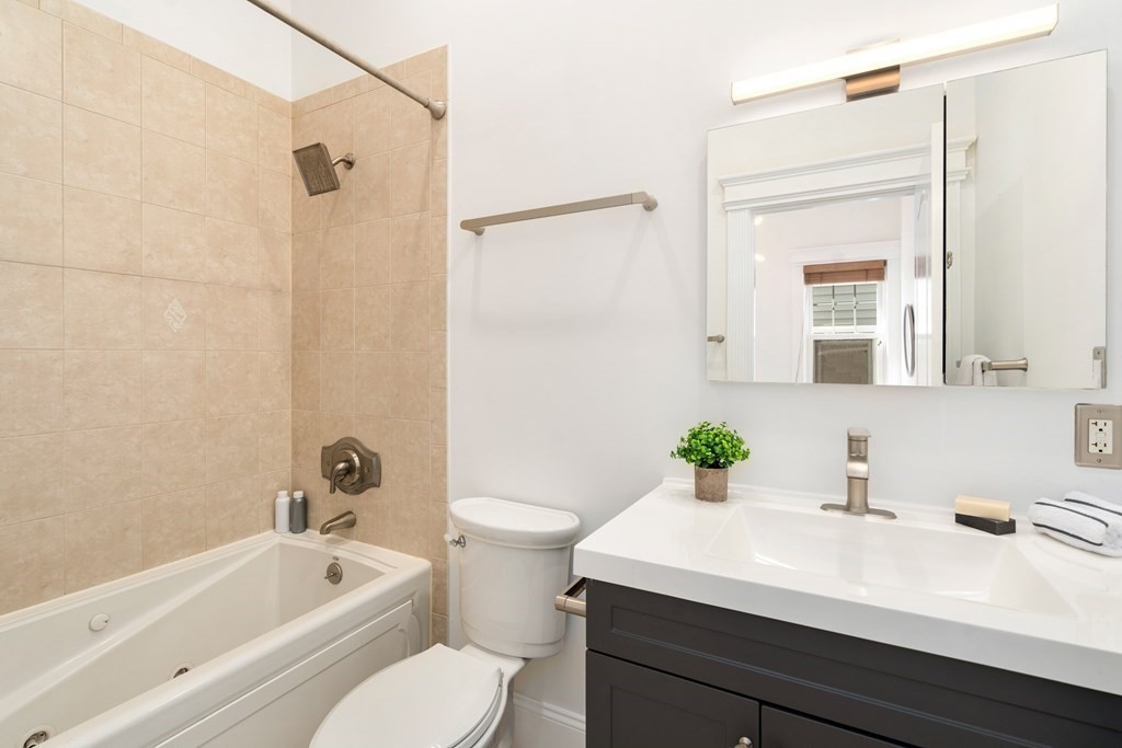 6 Vinton, East Boston