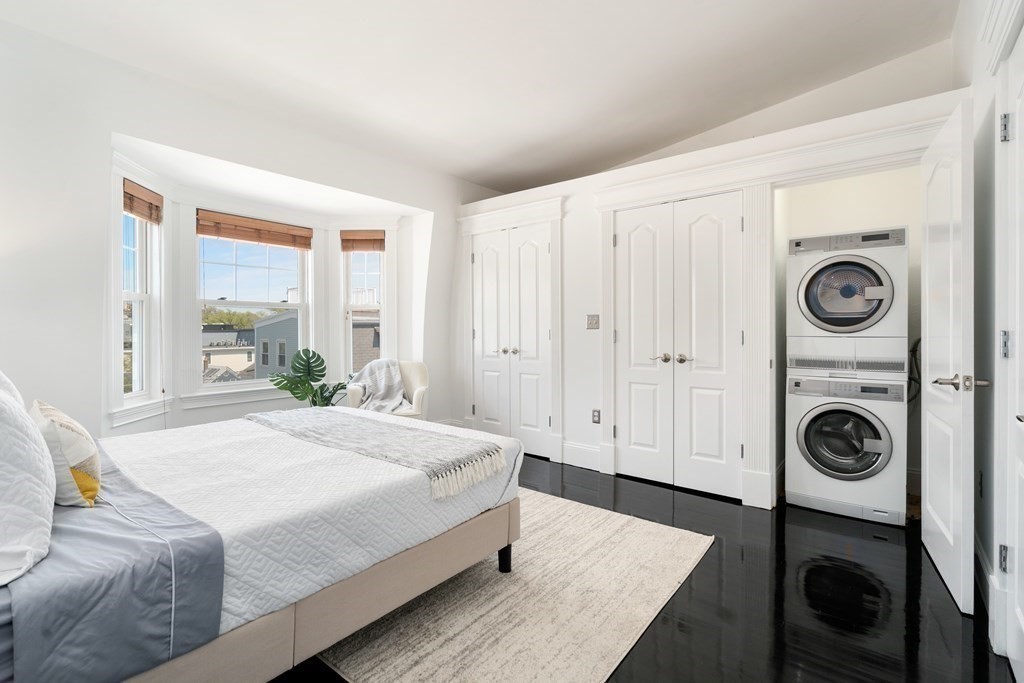 6 Vinton, East Boston