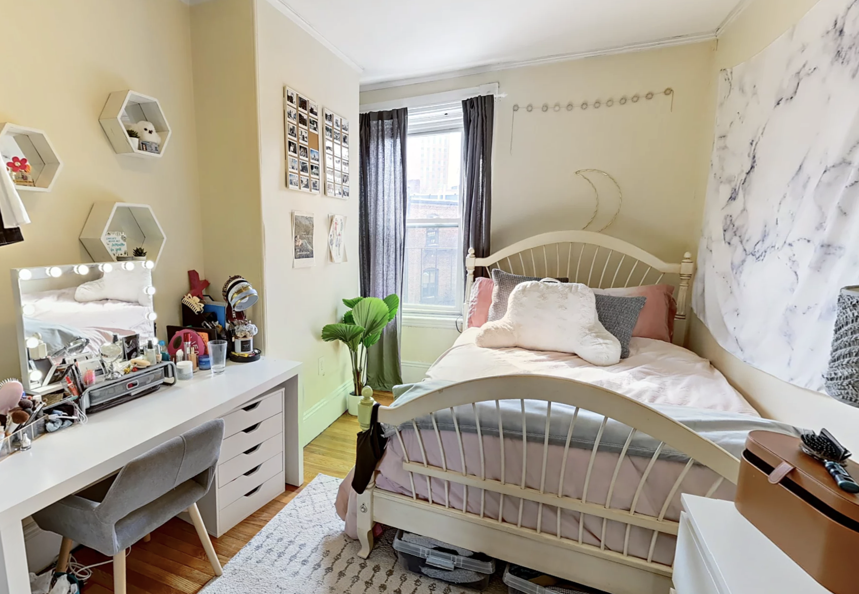 6 Symphony Rd, Fenway