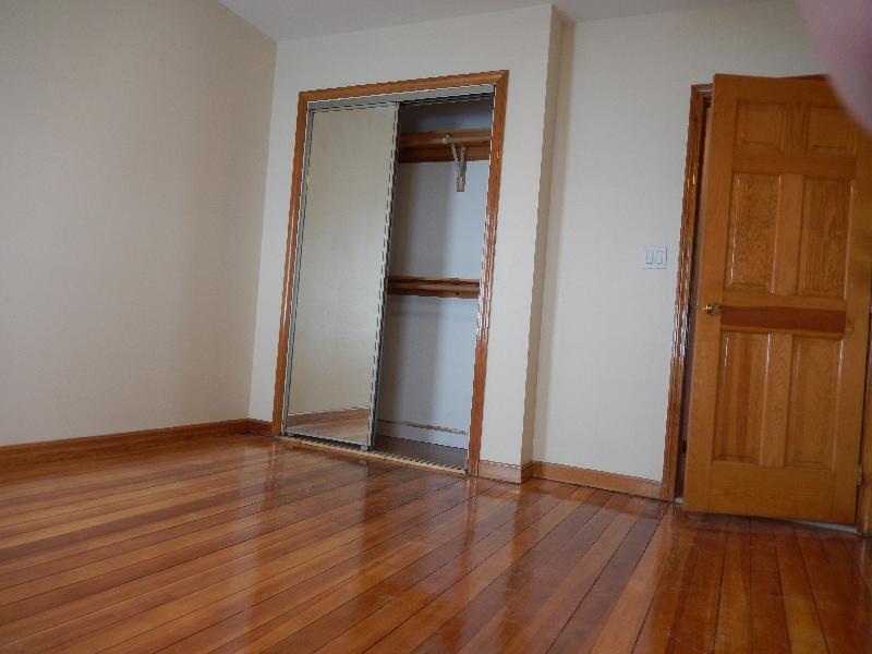 166 Leyden St, East Boston