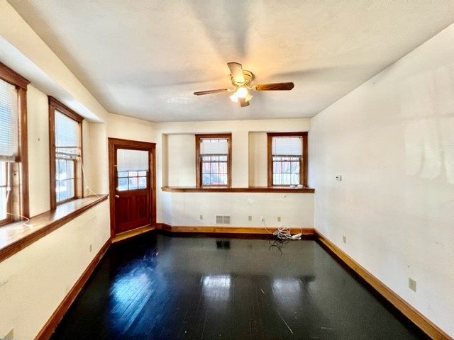 300 North St, North End