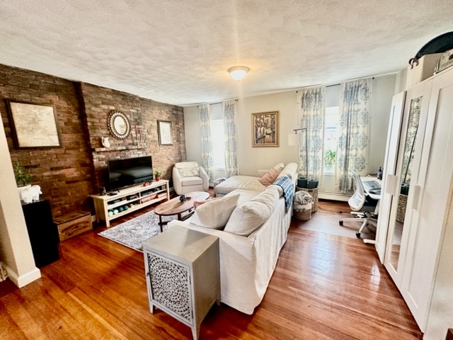 435 Hanover, North End