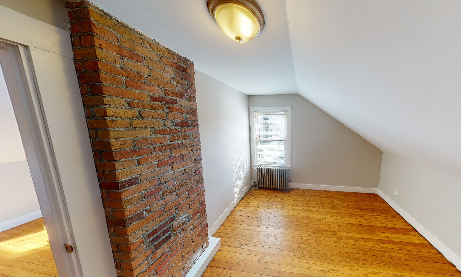 216 Banks St, Cambridgeport