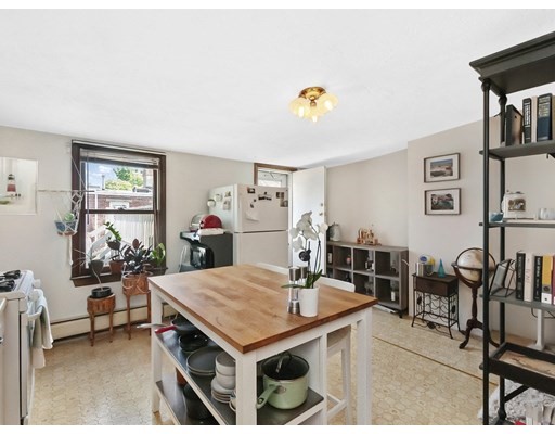 25 Wabon St, Dorchester