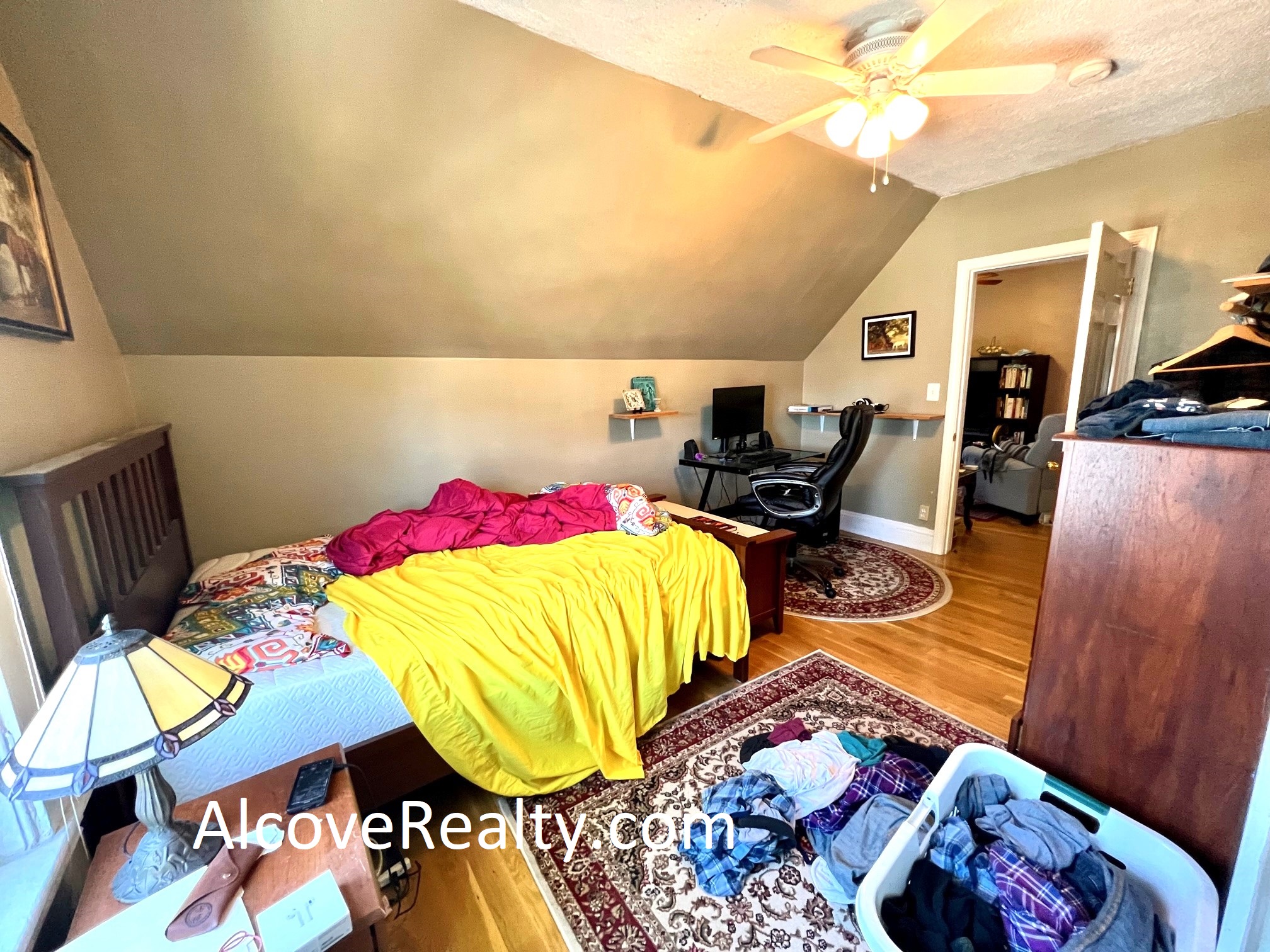 48 Raymond Ave, Teele Square