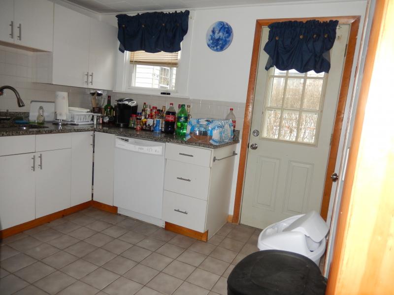 13 Flint St, East Somerville