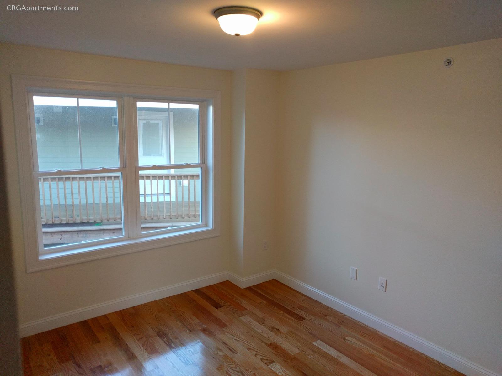 24 Beacon Pl, Ward Two