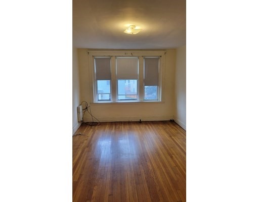 332 Salem St, Malden