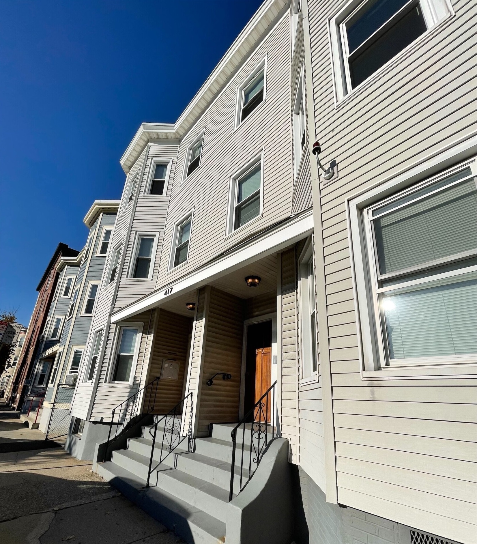 417 Cardinal Medeiros Ave, Wellington-Harrington