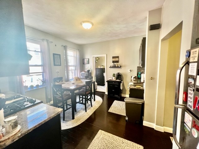 8 Margaret St, North End