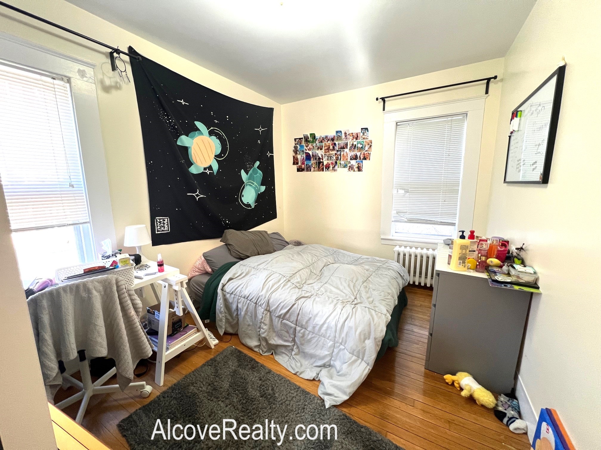 28 Cherry St, Davis Square