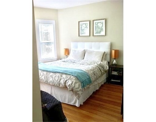 258 Upland Rd, North Cambridge