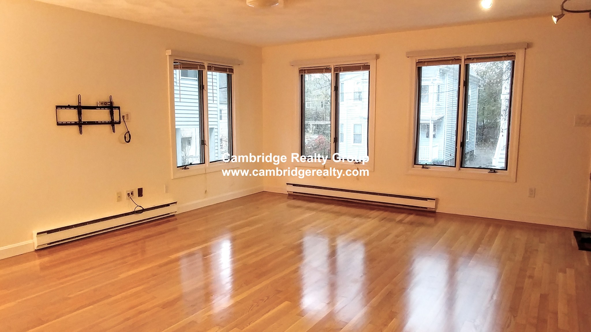 114 Yorktown St, Davis Square