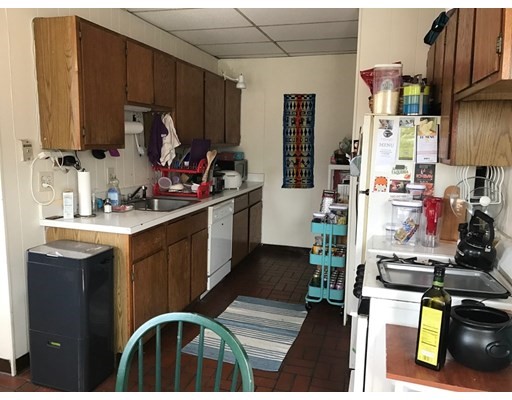 394 Riverway, Fenway