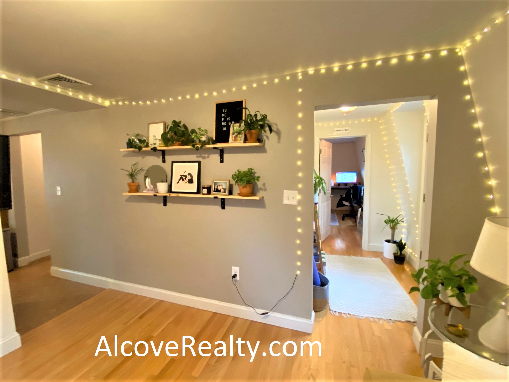 1 Mead St, Davis Square