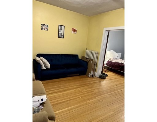 100 Fellsway, Malden