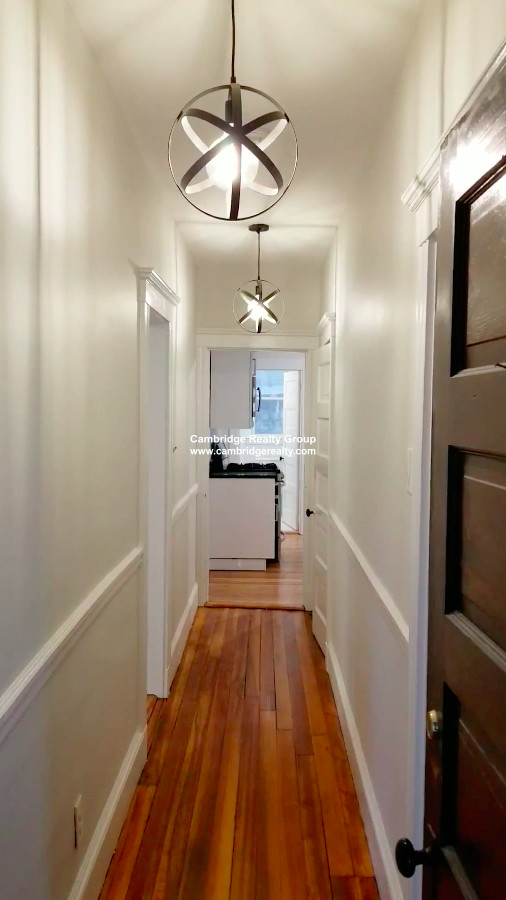 25 Fainwood Circle, Mid-Cambridge