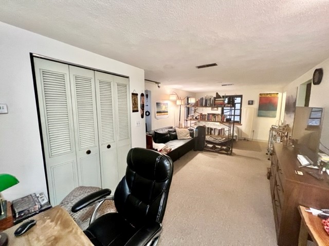 386 Commercial St, North End