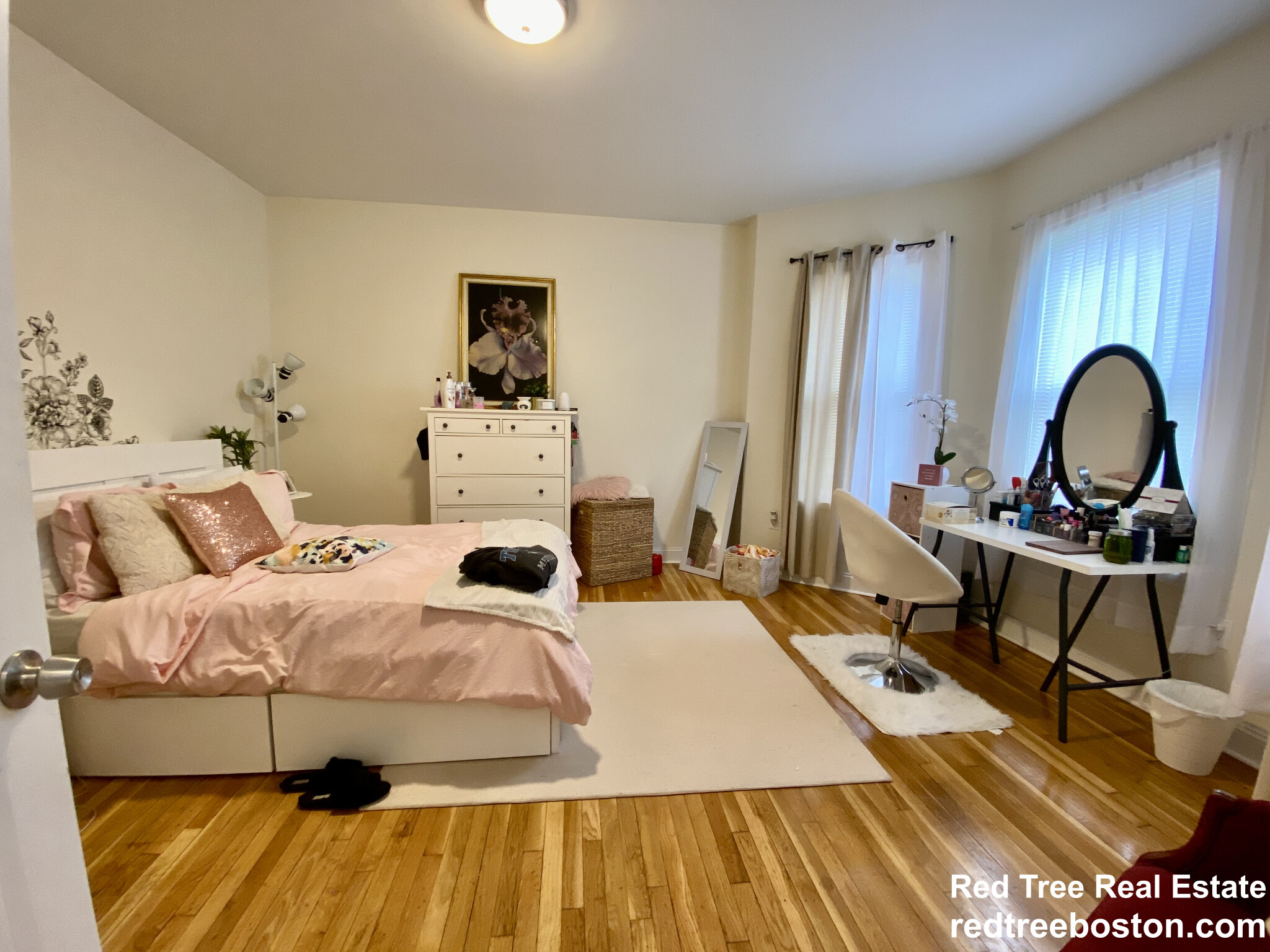 3235 Washington St, Jamaica Plain