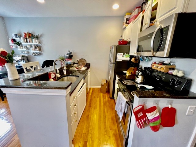 17 Thacher St, North End