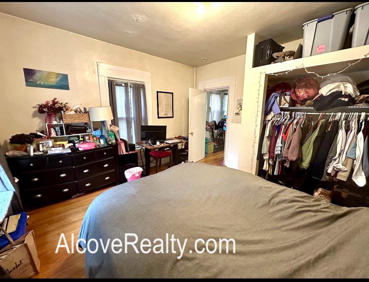 29 Cherry St, Davis Square