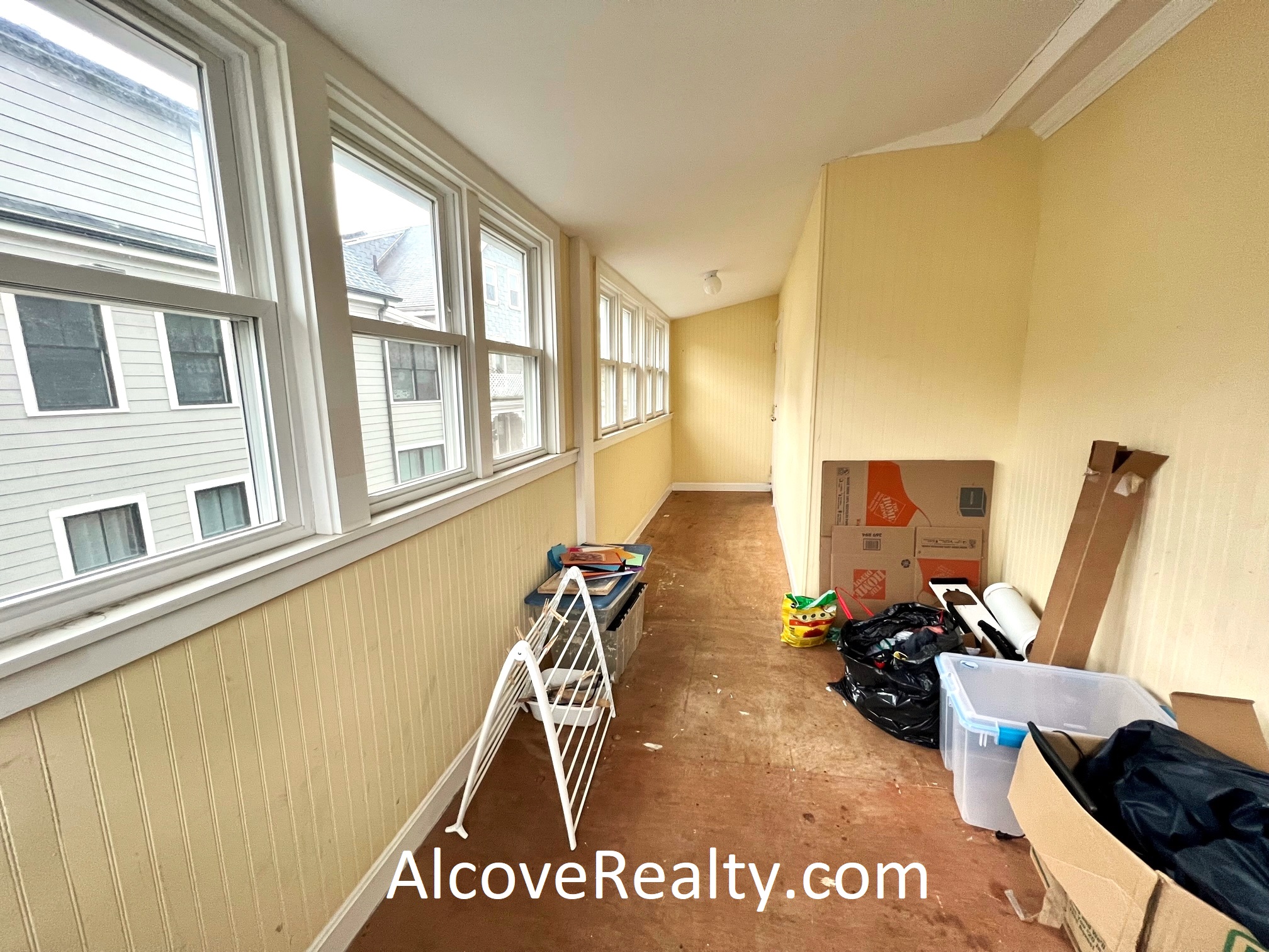 67 Willow Aveenue, Davis Square