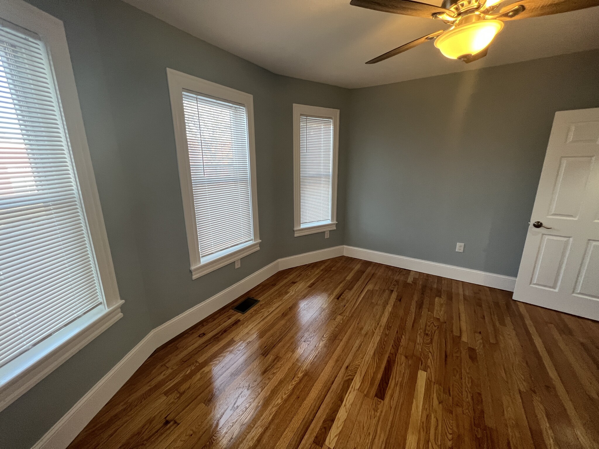 366 Highland Ave, Davis Square