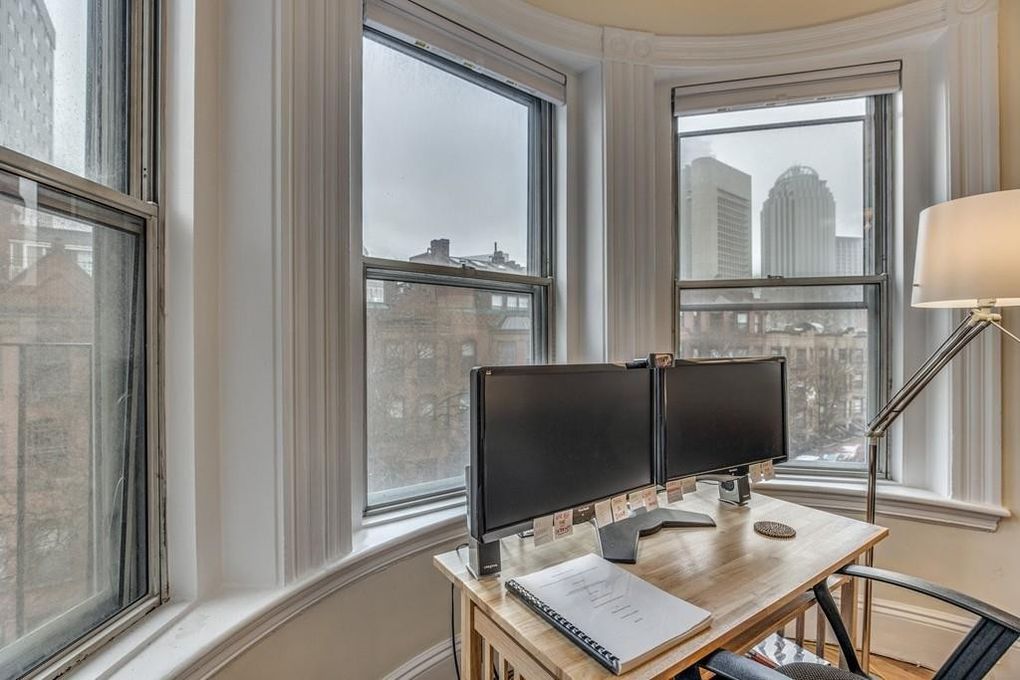 198 Saint Botolph St, Back Bay