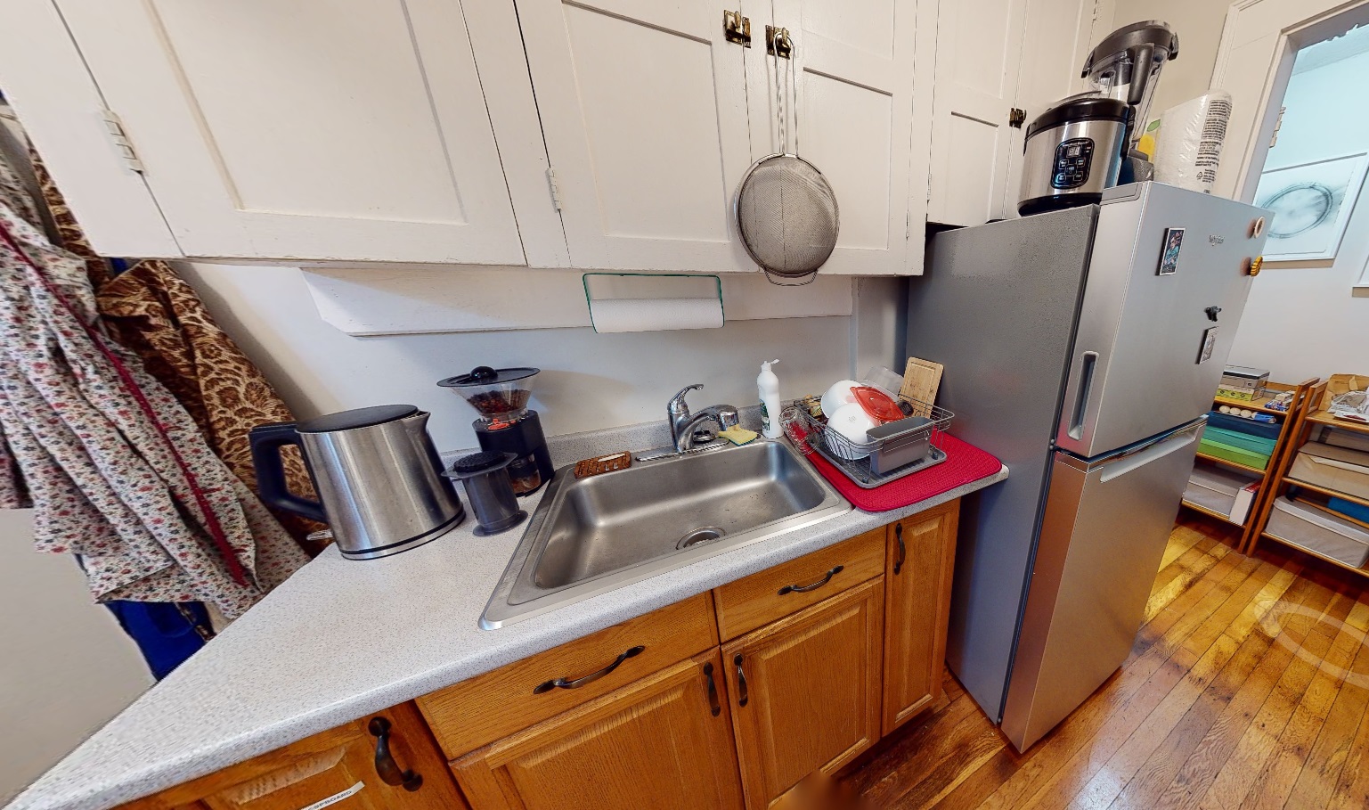 119 College Ave, Davis Square