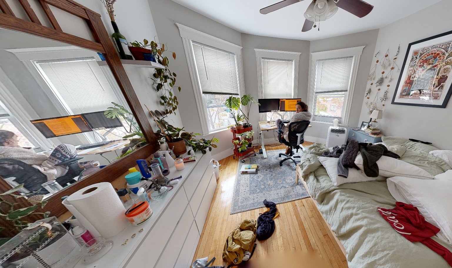 10 Pleasant St, Riverside