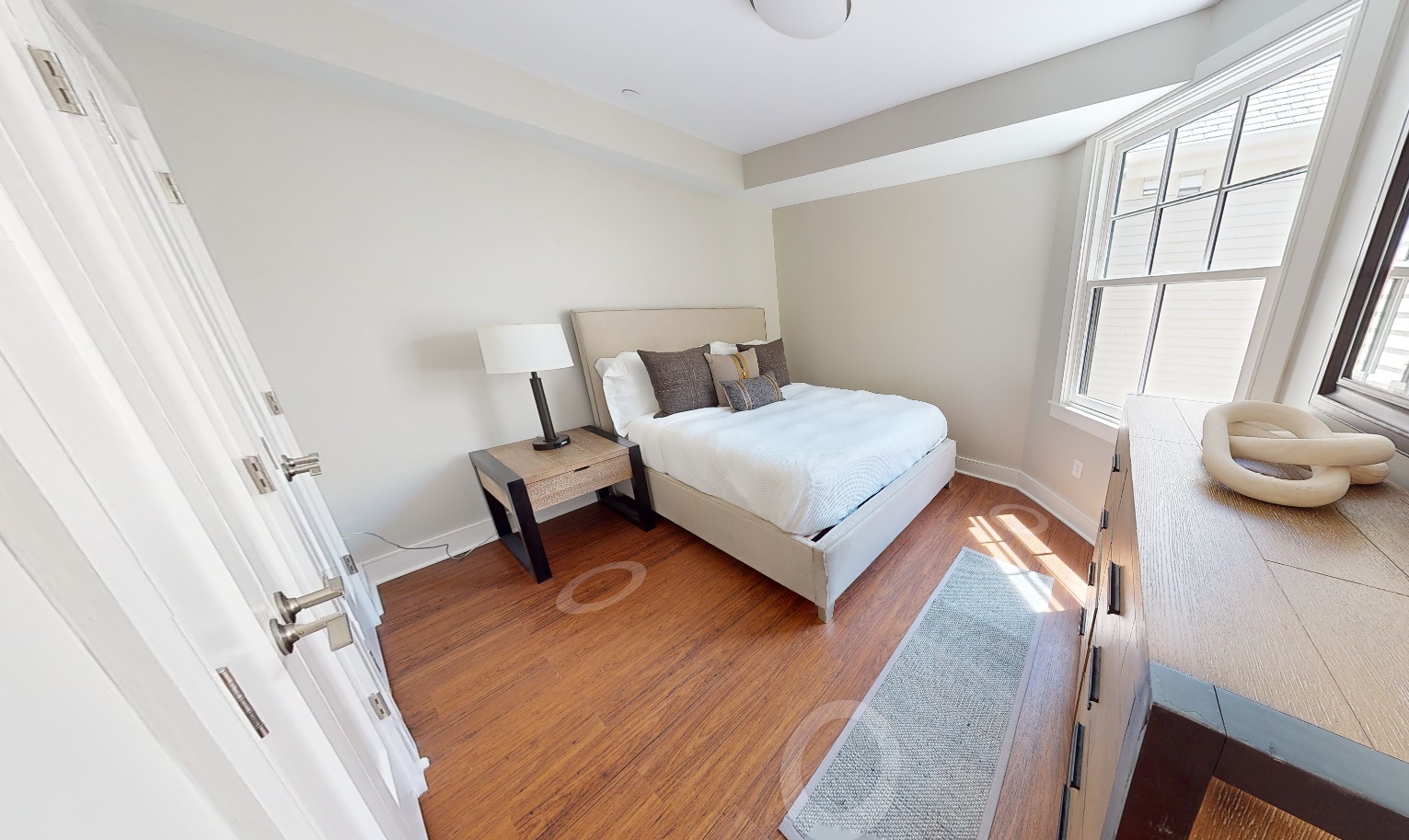 392 Harvard St, Mid-Cambridge
