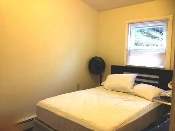 39 Adrian St, Ward Two