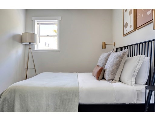 241 E St, South Boston