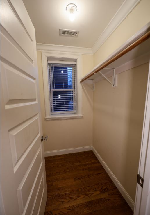 1803 Beacon St, Brookline