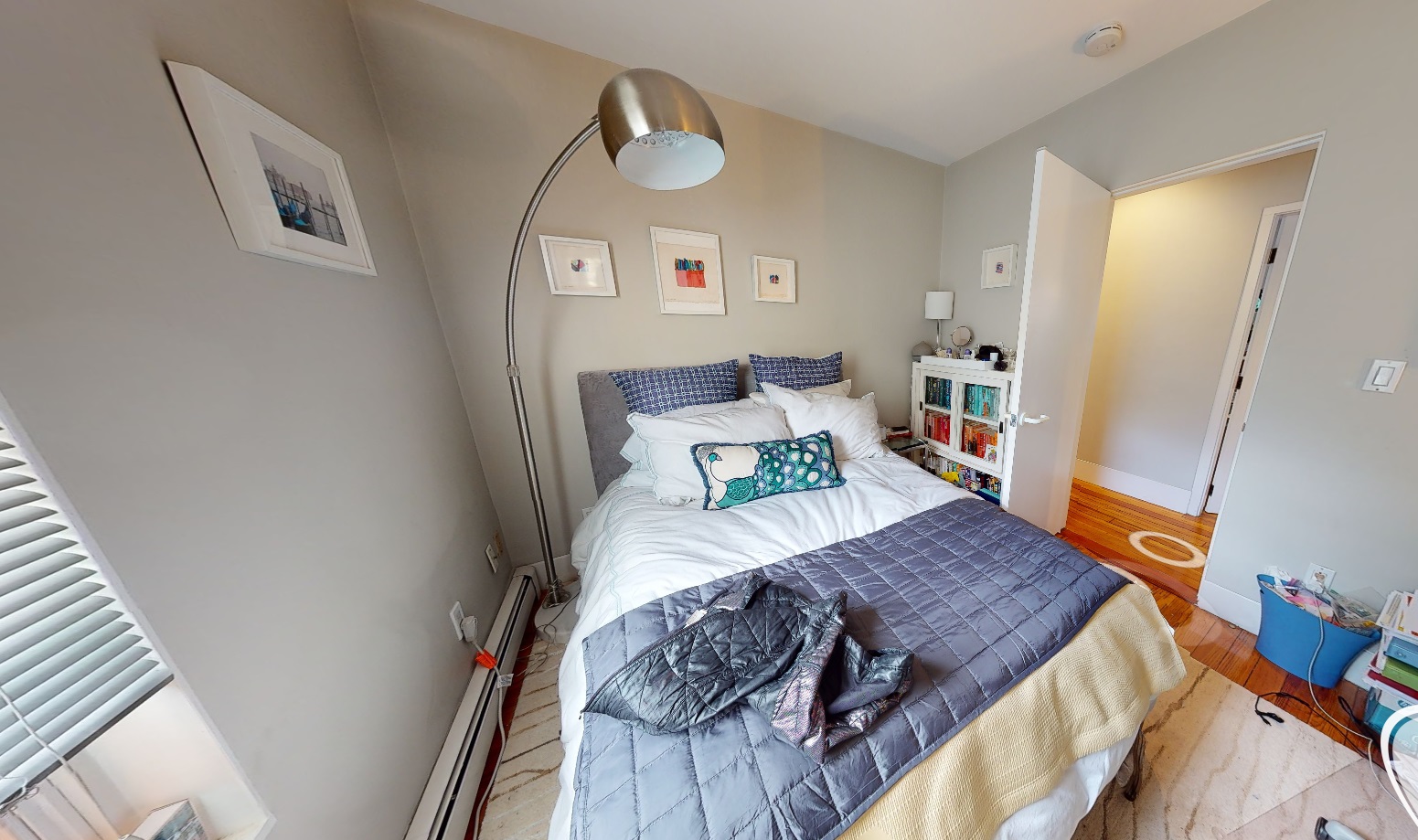 8 Chapman Pl, Harvard Square