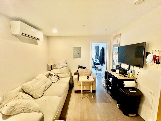 3 Stillman Pl, North End