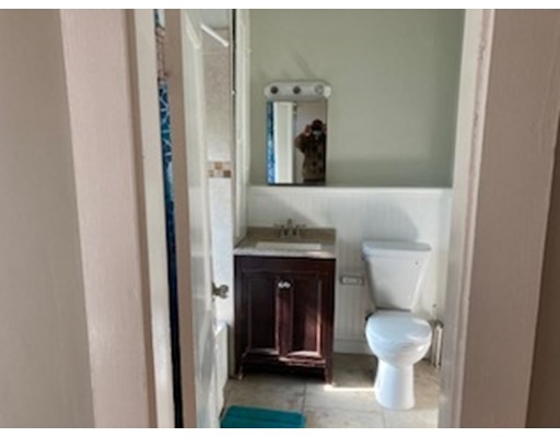 7 Winthrop St, Roxbury