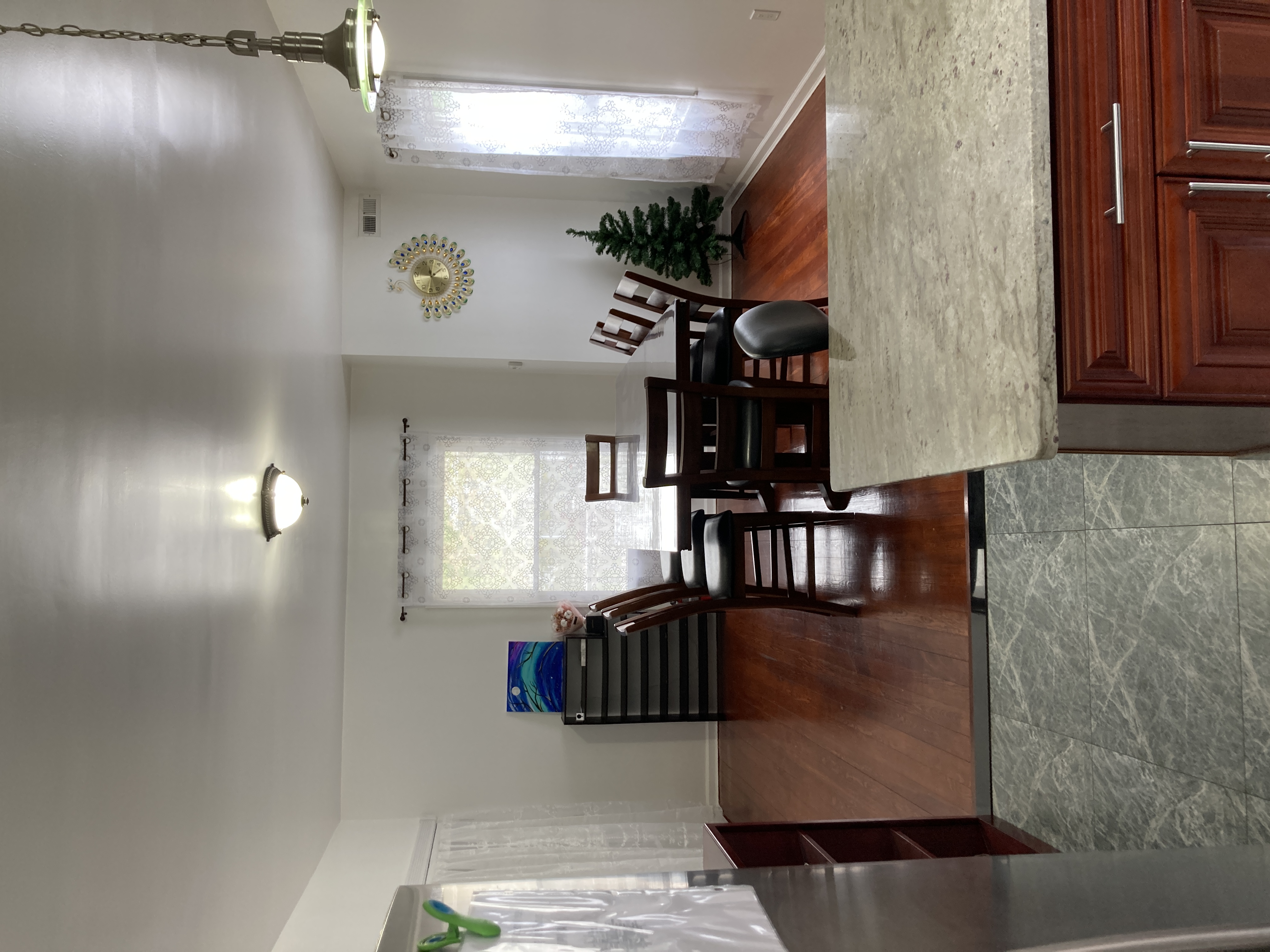 72 Standish Ave, Quincy